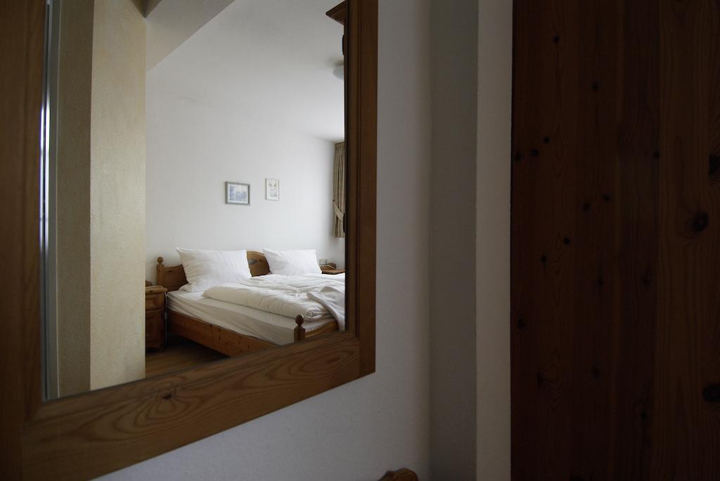 Hotel Regina Zirndorf Kamer foto