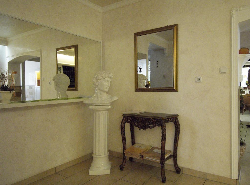 Hotel Regina Zirndorf Buitenkant foto